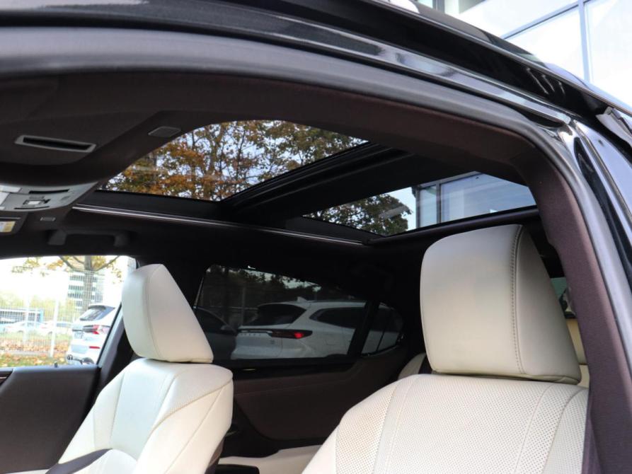 Lexus ES VII Химки  - изображение 19