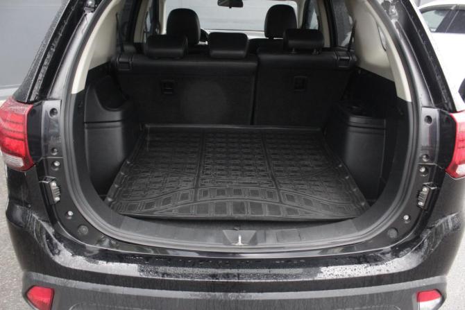 Mitsubishi Outlander III Рестайлинг 2 с пробегом 2016 года, цена 1 920 000 рублей, 130311 км, внедорожник, Автокод Объявления