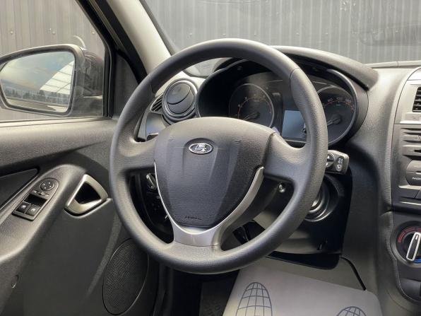 Lada (ВАЗ) Granta I Рестайлинг с пробегом 2022 года, цена 777 000 рублей, 84681 км, лифтбек, Автокод Объявления