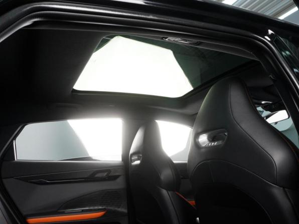 Changan UNI-V I с пробегом 2023 года, цена 2 485 000 рублей, 33327 км, лифтбек, Автокод Объявления