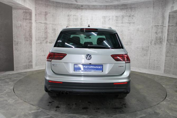 Volkswagen Tiguan II с пробегом 2020 года, цена 1 884 000 рублей, 180949 км, внедорожник, Автокод Объявления