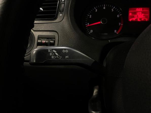 Volkswagen Polo V с пробегом 2010 года, цена 590 000 рублей, 131985 км, седан, Автокод Объявления