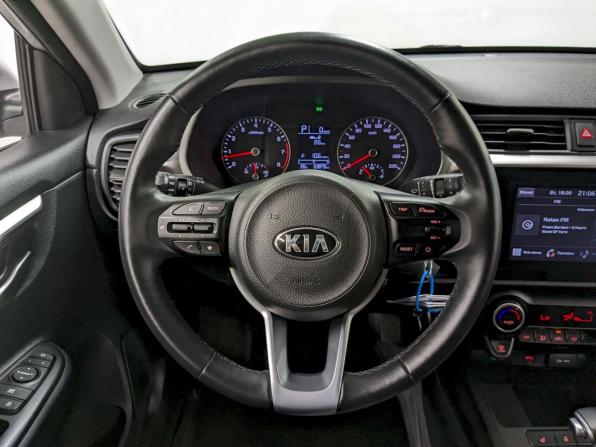 Kia Rio IV Рестайлинг с пробегом 2021 года, цена 1 870 000 рублей, 63873 км, хэтчбек, Автокод Объявления