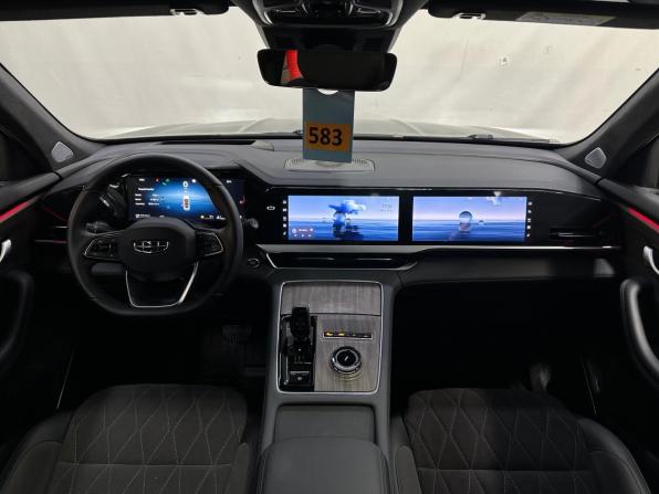 Geely Monjaro I с пробегом 2025 года, цена 3 950 000 рублей, 1522 км, внедорожник, Автокод Объявления