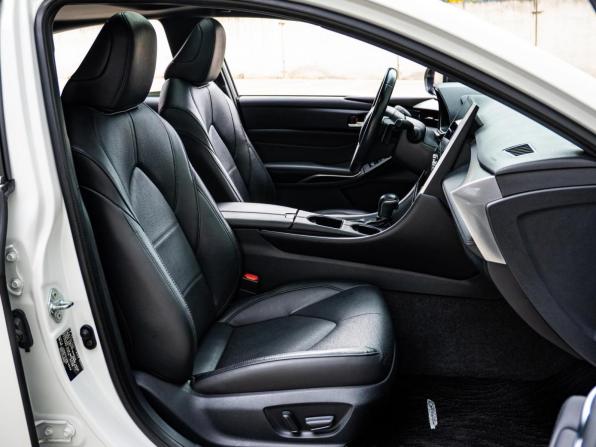 Toyota Avalon V Рестайлинг с пробегом 2022 года, цена 3 379 000 рублей, 43720 км, седан, Автокод Объявления