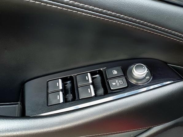 Mazda 6 III (GJ) Рестайлинг 2 с пробегом 2019 года, цена 2 199 000 рублей, 151308 км, седан, Автокод Объявления