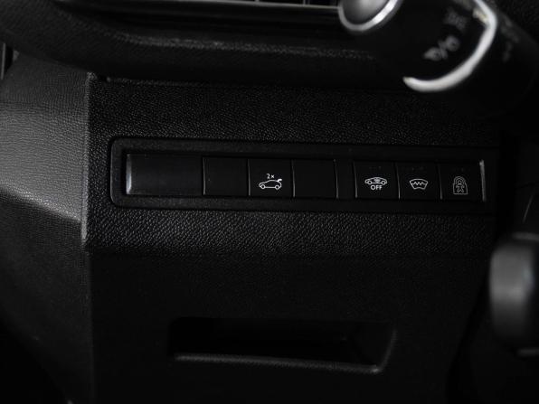 Peugeot 5008 II с пробегом 2018 года, цена 1 711 000 рублей, 210000 км, внедорожник, Автокод Объявления