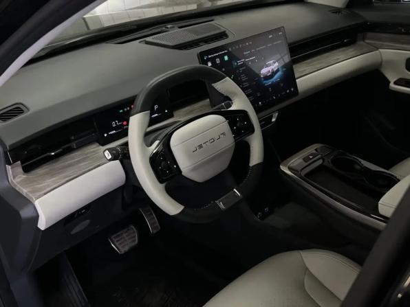 JETOUR DASHING I с пробегом 2024 года, цена 2 040 000 рублей, 10624 км, внедорожник, Автокод Объявления