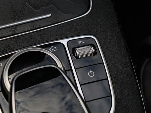 Mercedes-Benz E-Класс V (W213 S213 C238) с пробегом 2020 года, цена 3 750 000 рублей, 99993 км, седан, Автокод Объявления