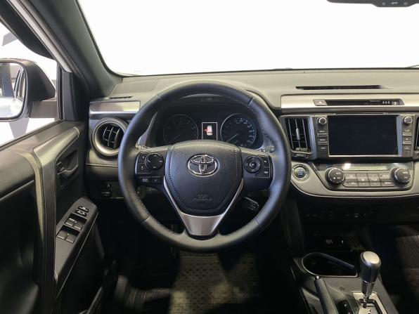 Toyota RAV4 IV (XA40) Рестайлинг с пробегом 2019 года, цена 2 819 900 рублей, 160969 км, внедорожник, Автокод Объявления