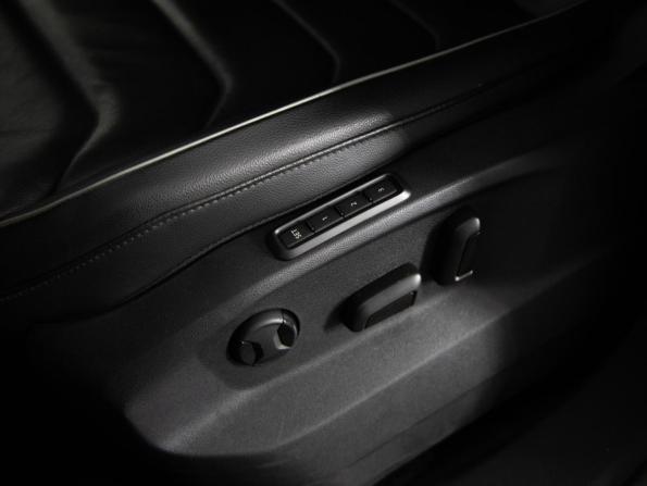 Volkswagen Tiguan II Рестайлинг с пробегом 2021 года, цена 2 175 000 рублей, 226344 км, внедорожник, Автокод Объявления