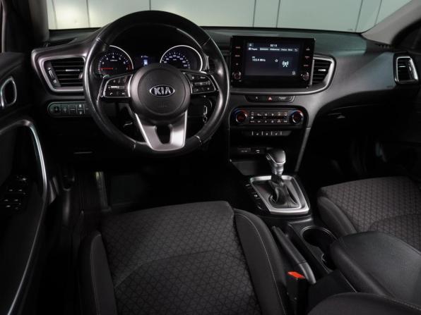 Kia XCeed I с пробегом 2020 года, цена 1 989 000 рублей, 58652 км, хэтчбек, Автокод Объявления