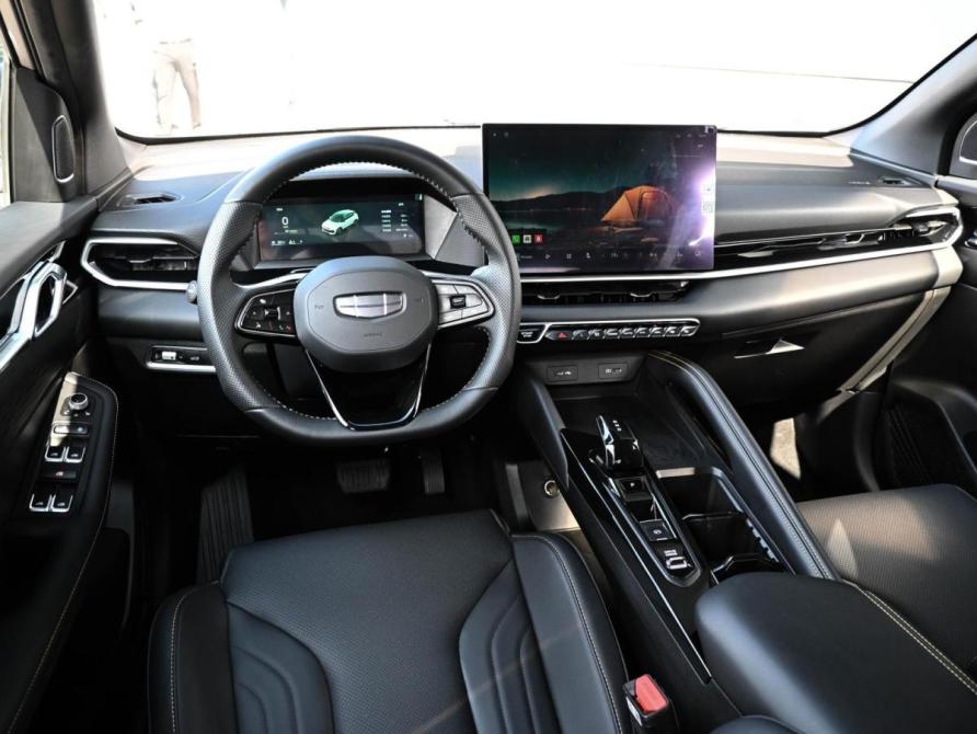 Geely Coolray I Рестайлинг 2 Новороссийск  - изображение 6