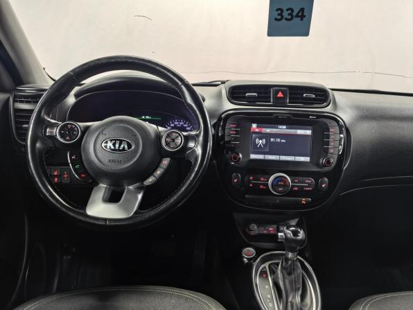 Kia Soul II Рестайлинг с пробегом 2018 года, цена 1 250 000 рублей, 141757 км, хэтчбек, Автокод Объявления