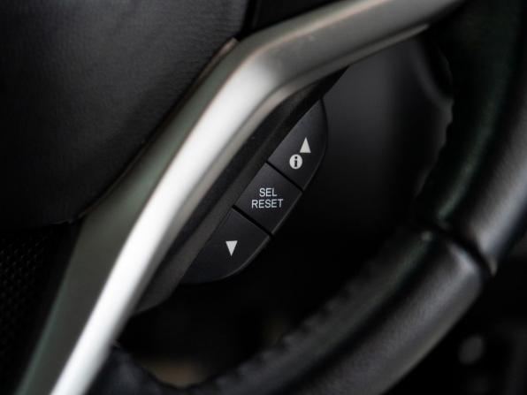 Honda Fit III Рестайлинг с пробегом 2018 года, цена 1 200 000 рублей, 100851 км, хэтчбек, Автокод Объявления