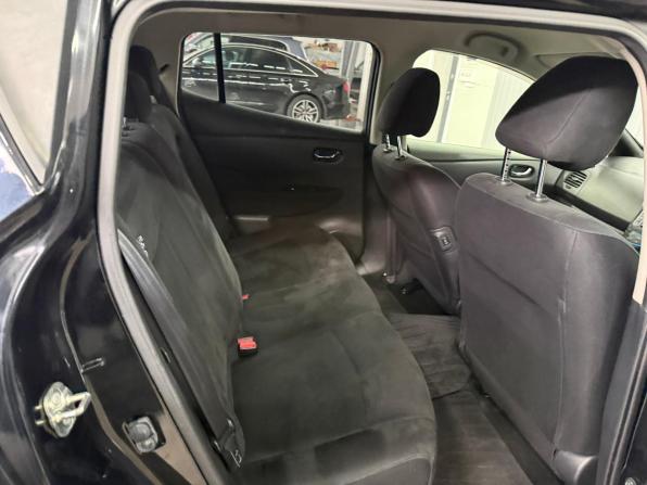 Nissan Leaf I (ZE0/AZE0) с пробегом 2014 года, цена 847 000 рублей, 176932 км, хэтчбек, Автокод Объявления
