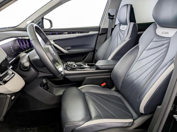 Geely Atlas II с пробегом 2024 года, цена 2 770 000 рублей, 69150 км, внедорожник, Автокод Объявления