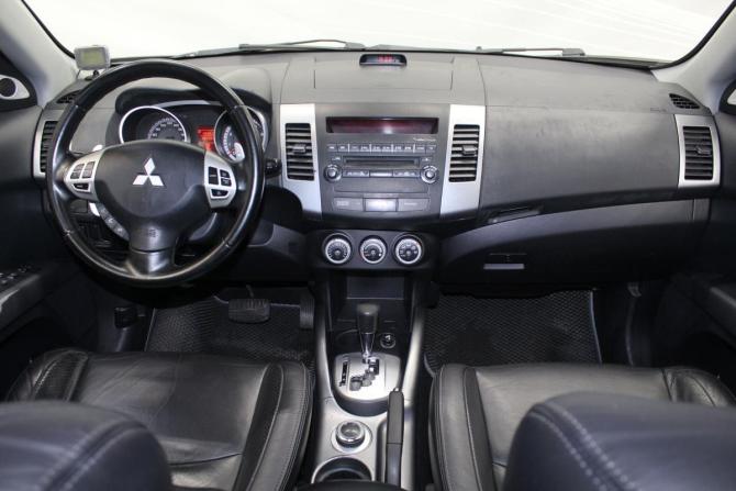 Mitsubishi Outlander II с пробегом 2008 года, цена 999 000 рублей, 281173 км, внедорожник, Автокод Объявления
