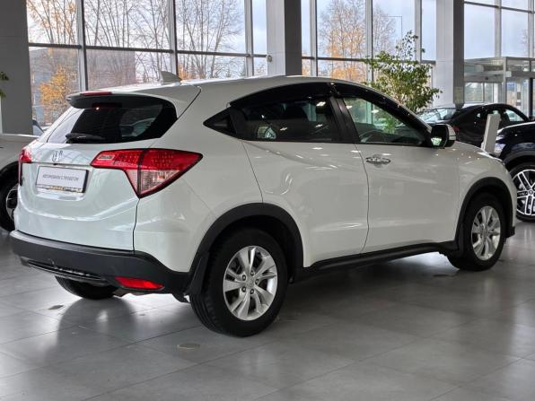 Honda Vezel I с пробегом 2016 года, цена 1 395 000 рублей, 139000 км, внедорожник, Автокод Объявления