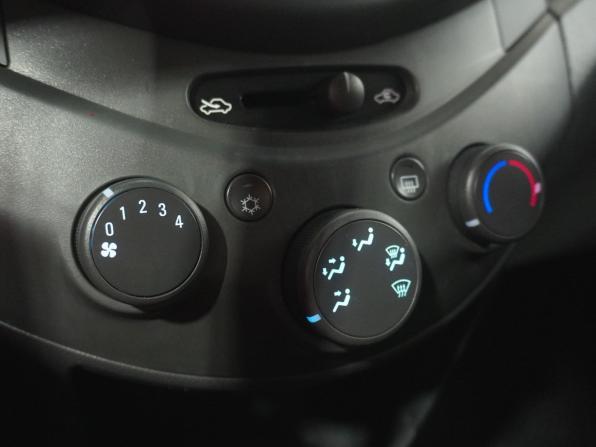 Chevrolet Spark III с пробегом 2011 года, цена 489 000 рублей, 169848 км, хэтчбек, Автокод Объявления
