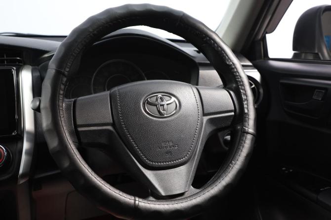 Toyota Corolla XI (E160 E170) Рестайлинг 2 с пробегом 2018 года, цена 1 599 000 рублей, 116000 км, универсал, Автокод Объявления
