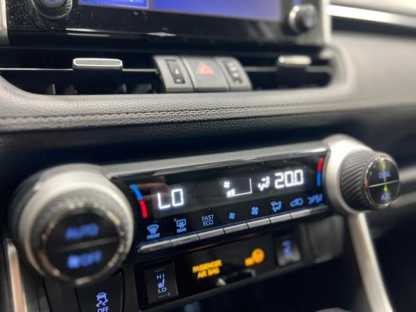 Toyota RAV4 V (XA50) с пробегом 2019 года, цена 2 999 000 рублей, 129138 км, внедорожник, Автокод Объявления