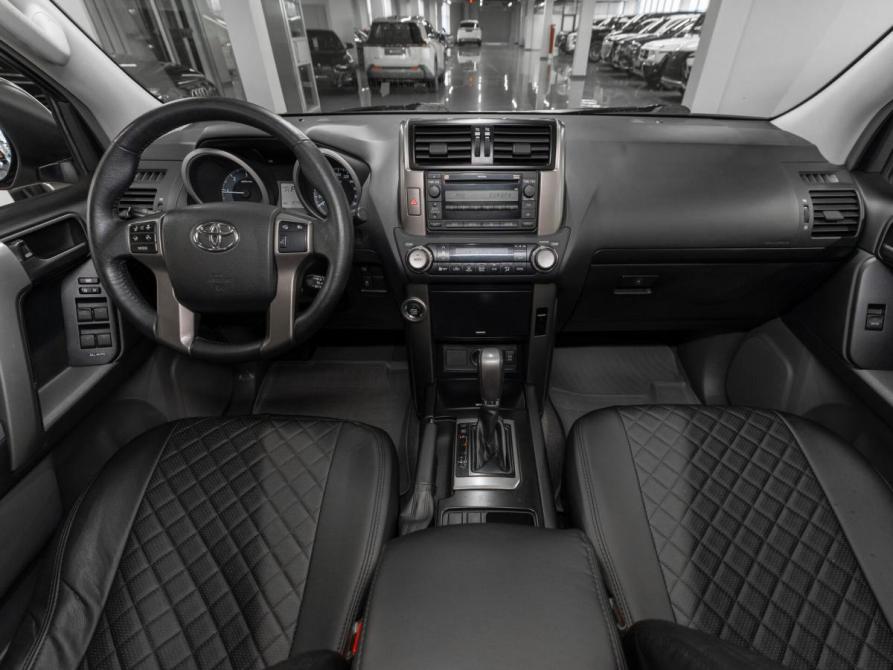 Toyota Land Cruiser Prado 150 Series Москва  - изображение 8