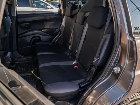 Mitsubishi Outlander II Рестайлинг с пробегом 2010 года, цена 1 175 000 рублей, 201129 км, внедорожник, Автокод Объявления