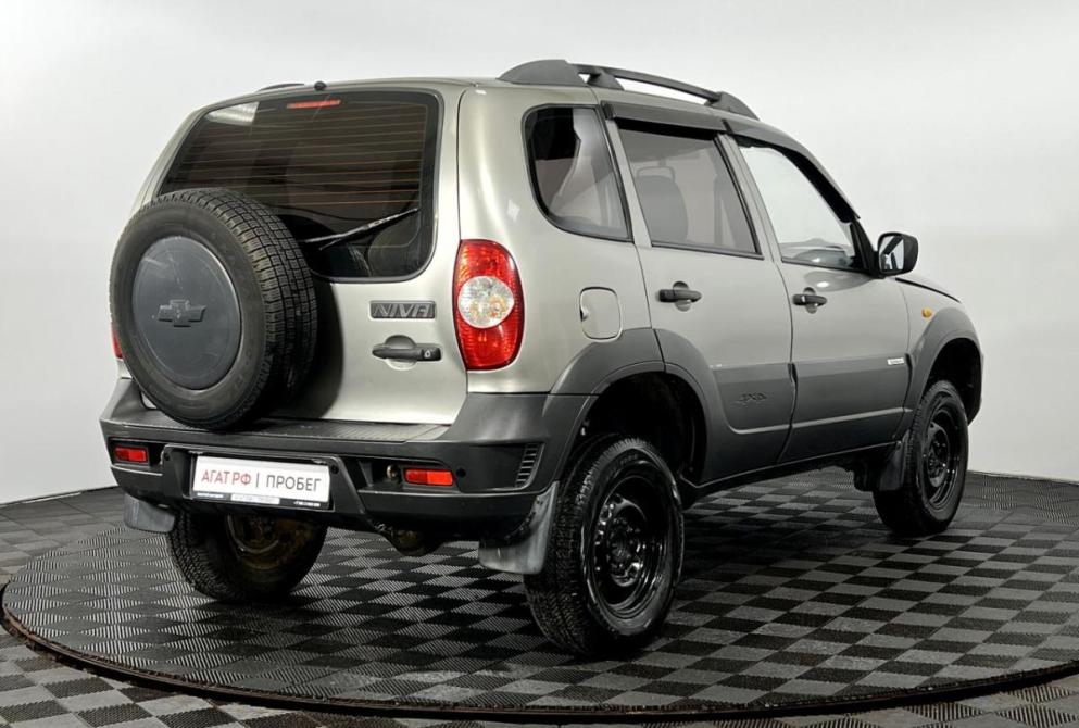 Chevrolet Niva I Рестайлинг Нижний Новгород  - изображение 6