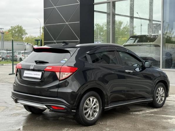 Honda Vezel I с пробегом 2015 года, цена 1 680 000 рублей, 85629 км, внедорожник, Автокод Объявления
