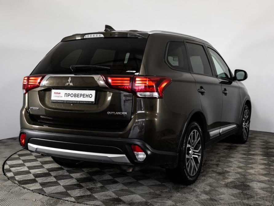 Mitsubishi Outlander III Рестайлинг 2 Санкт-Петербург  - изображение 6