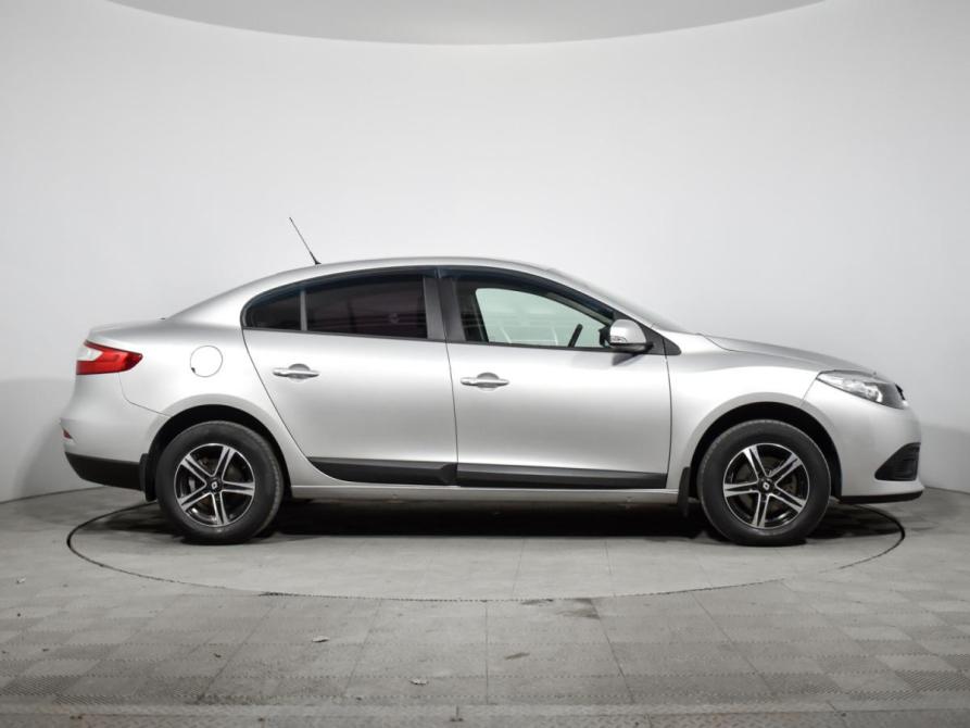 Renault Fluence I Рестайлинг Санкт-Петербург  - изображение 4