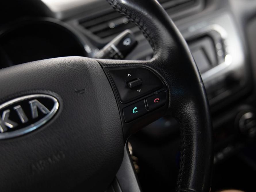 Kia Rio III Санкт-Петербург  - изображение 18