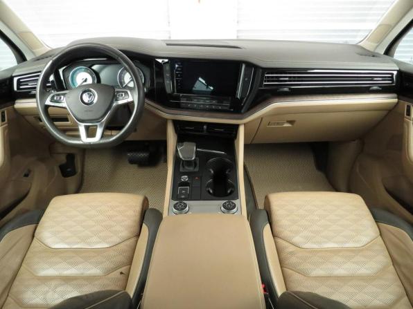 Volkswagen Touareg III с пробегом 2019 года, цена 3 910 000 рублей, 110000 км, внедорожник, Автокод Объявления