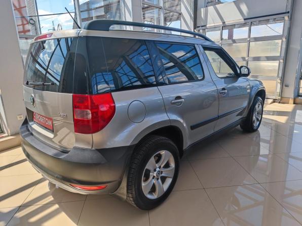 Skoda Yeti I с пробегом 2013 года, цена 999 000 рублей, 83000 км, внедорожник, Автокод Объявления