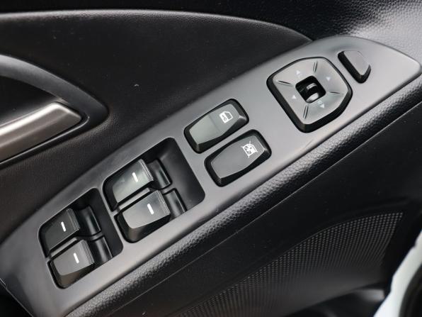 Hyundai ix35 I с пробегом 2010 года, цена 1 049 000 рублей, 347492 км, внедорожник, Автокод Объявления