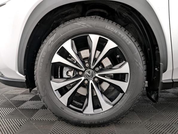 Lexus NX I Рестайлинг с пробегом 2019 года, цена 3 750 000 рублей, 60186 км, внедорожник, Автокод Объявления