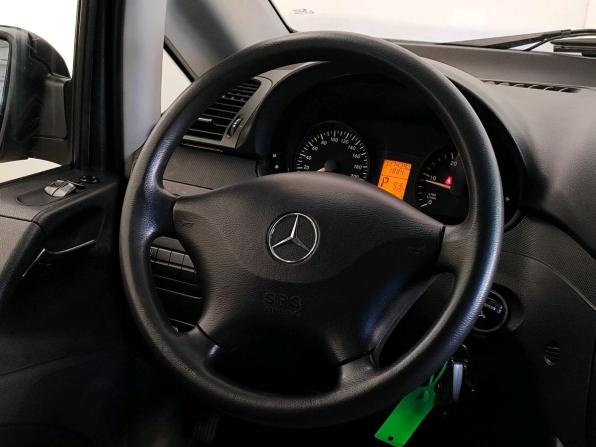 Mercedes-Benz Vito II (W639) Рестайлинг с пробегом 2013 года, цена 2 539 000 рублей, 117425 км, минивэн, Автокод Объявления