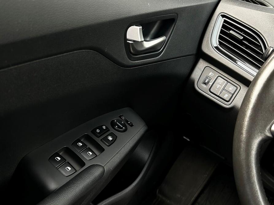 Hyundai Solaris II Рестайлинг Санкт-Петербург  - изображение 17
