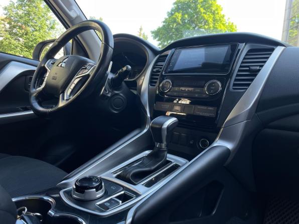 Mitsubishi Pajero Sport III с пробегом 2019 года, цена 2 639 000 рублей, 237000 км, внедорожник, Автокод Объявления