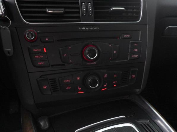 Audi Q5 I (8R) с пробегом 2009 года, цена 1 285 000 рублей, 287042 км, внедорожник, Автокод Объявления