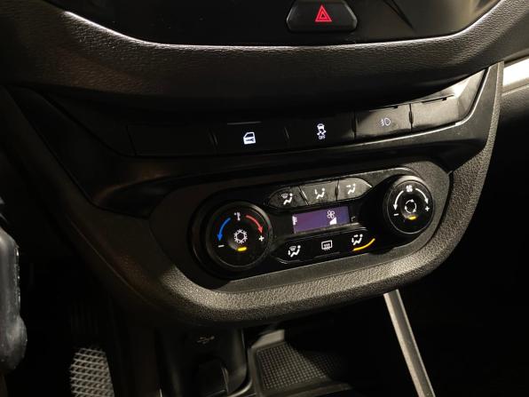 Lada (ВАЗ) Vesta I с пробегом 2019 года, цена 880 000 рублей, 113992 км, седан, Автокод Объявления
