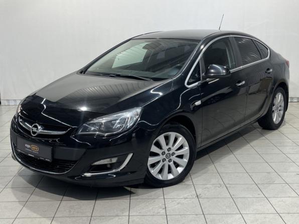Opel Astra J Рестайлинг с пробегом 2013 года, цена 683 600 рублей, 272000 км, седан, Автокод Объявления