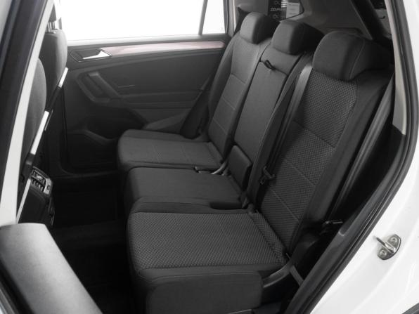 Volkswagen Tiguan II с пробегом 2018 года, цена 2 099 000 рублей, 144911 км, внедорожник, Автокод Объявления
