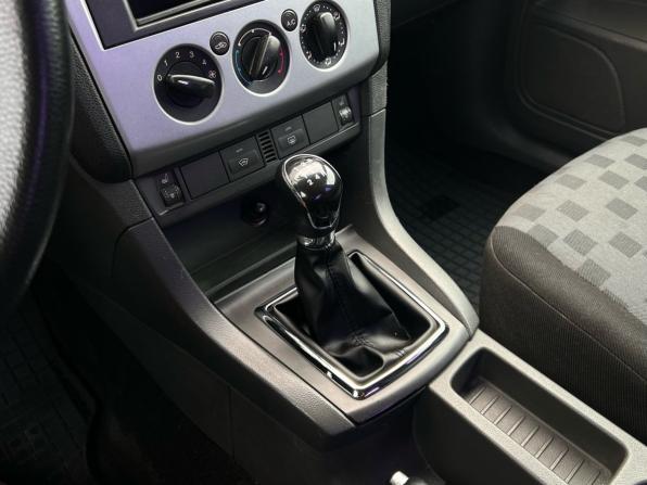 Ford Focus II с пробегом 2007 года, цена 415 000 рублей, 226604 км, седан, Автокод Объявления