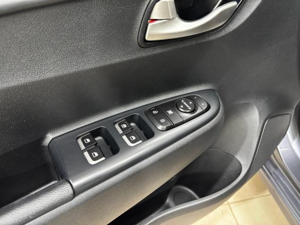 Kia Rio IV с пробегом 2019 года, цена 1 540 000 рублей, 81400 км, седан, Автокод Объявления