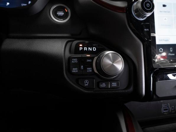 Ram 1500 V Рестайлинг с пробегом 2024 года, цена 6 700 000 рублей, 62222 км, пикап, Автокод Объявления
