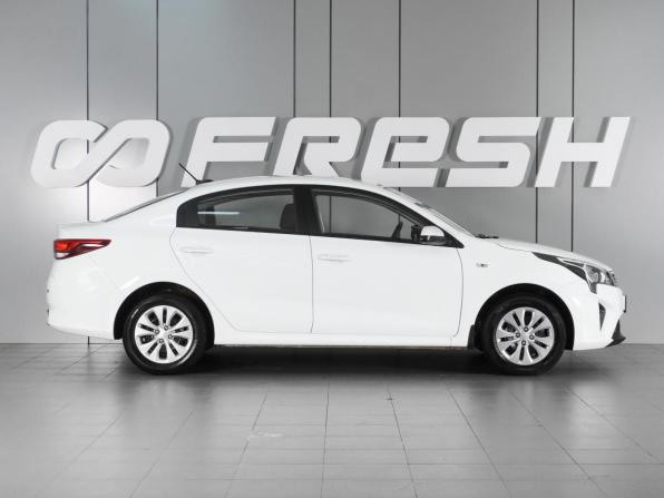 Kia Rio IV Рестайлинг с пробегом 2021 года, цена 1 849 000 рублей, 21664 км, седан, Автокод Объявления