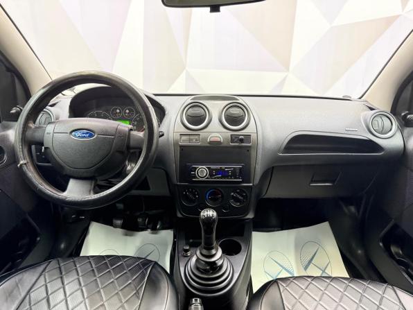 Ford Fiesta Mk5 с пробегом 2007 года, цена 320 000 рублей, 223150 км, хэтчбек, Автокод Объявления