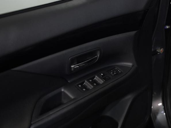Mitsubishi Outlander III Рестайлинг 3 с пробегом 2019 года, цена 1 899 000 рублей, 138347 км, внедорожник, Автокод Объявления